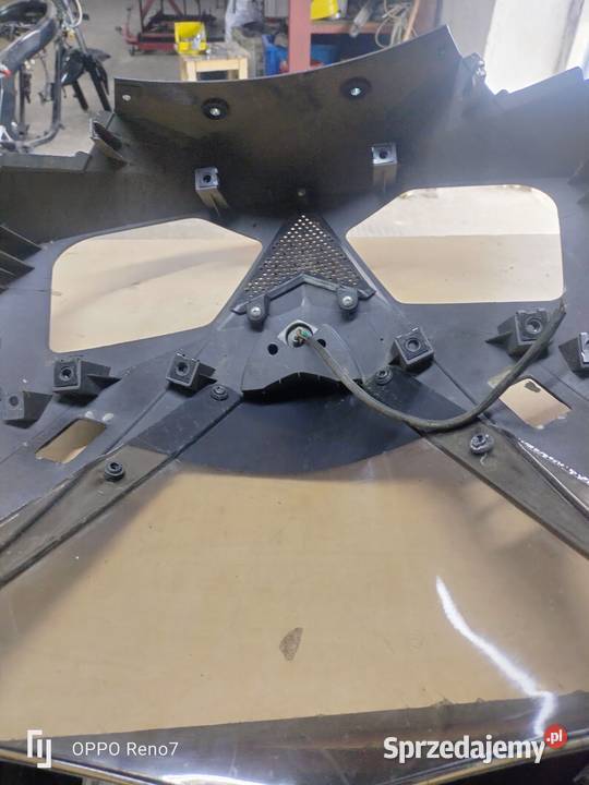 Daelim Roadwin 125 przednia czasza Łubno