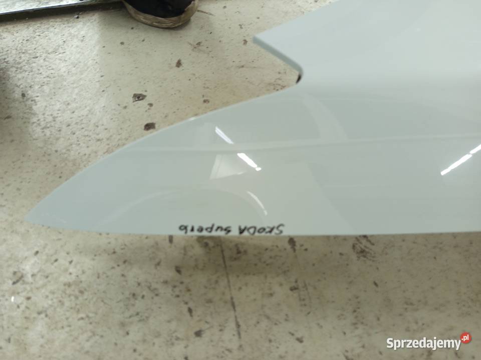 Błotnik prawy Skoda superb 2 orginalny osobowe Rzeszów sprzedam