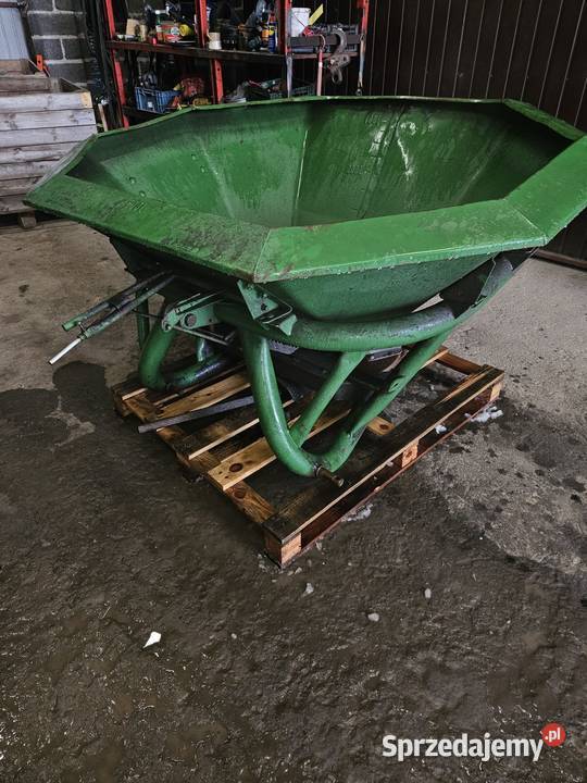 Rozsiewacz Amazone 600l nieuszkodzony