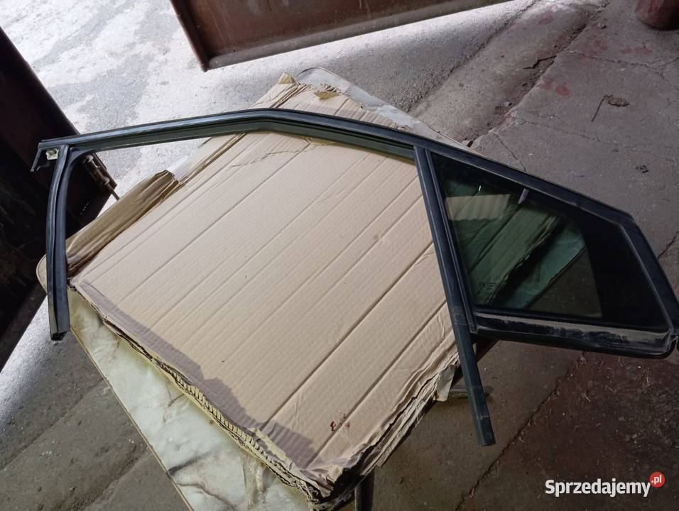 Szyba prawa przednia trójkąt Citroen c3 Aircross Dąbrowa Tarnowska sprzedam