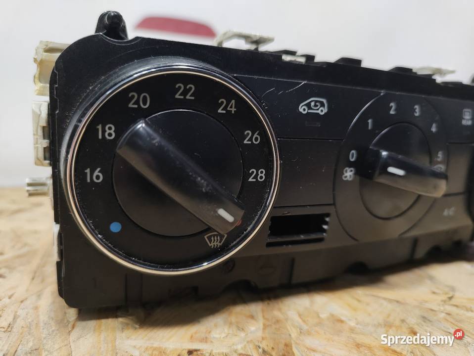 Panel Nawiewu Klimatyzacji Mercedes AKlasa W169 Pleszew sprzedam