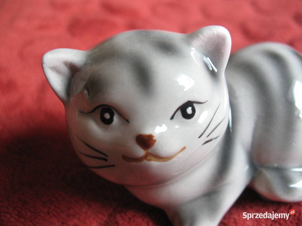 KOT pręgowany 6 x 4 x 8 Figurka z porcelany
