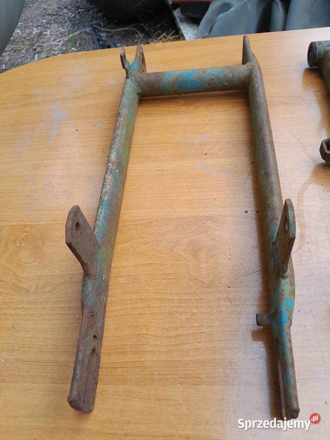 Tylny wachacz romet komar ogar Świerzawa