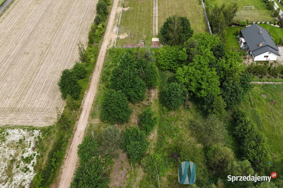 Grunt 1500m2 Błonie