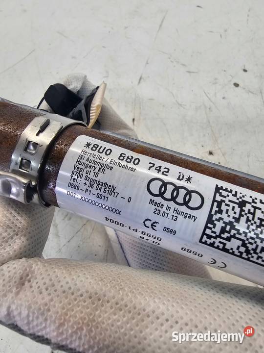 KURTYNA PRAWA AUDI Q3 8U 8U0880742D ORYGINAŁ Przystajń