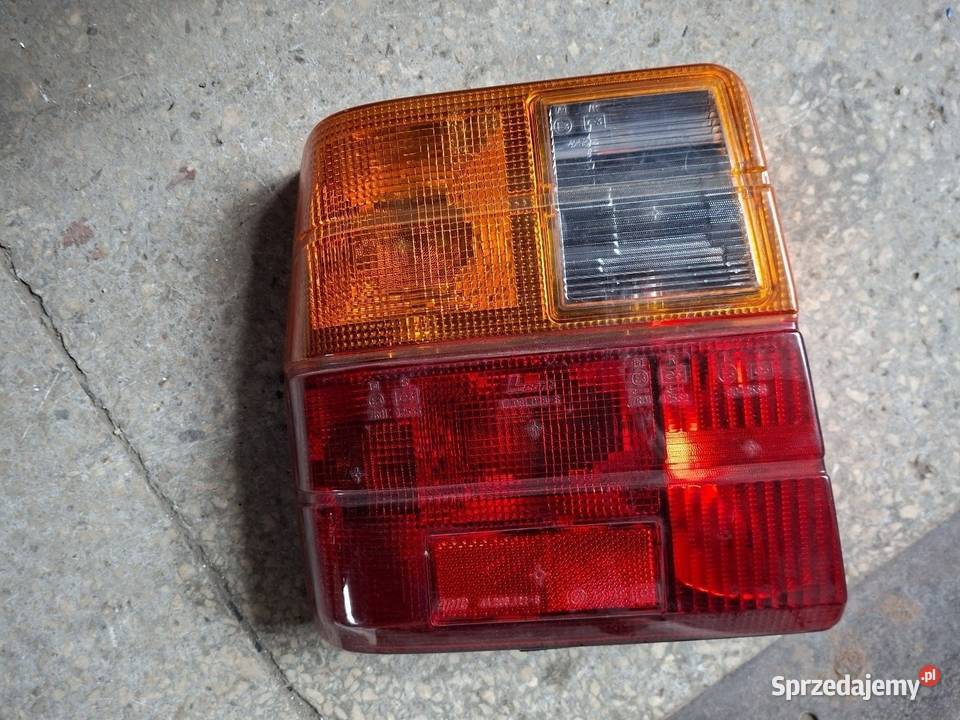 FIAT UNO 89 LAMPA TYŁ LE NOWA Leart osobowe Pruszków
