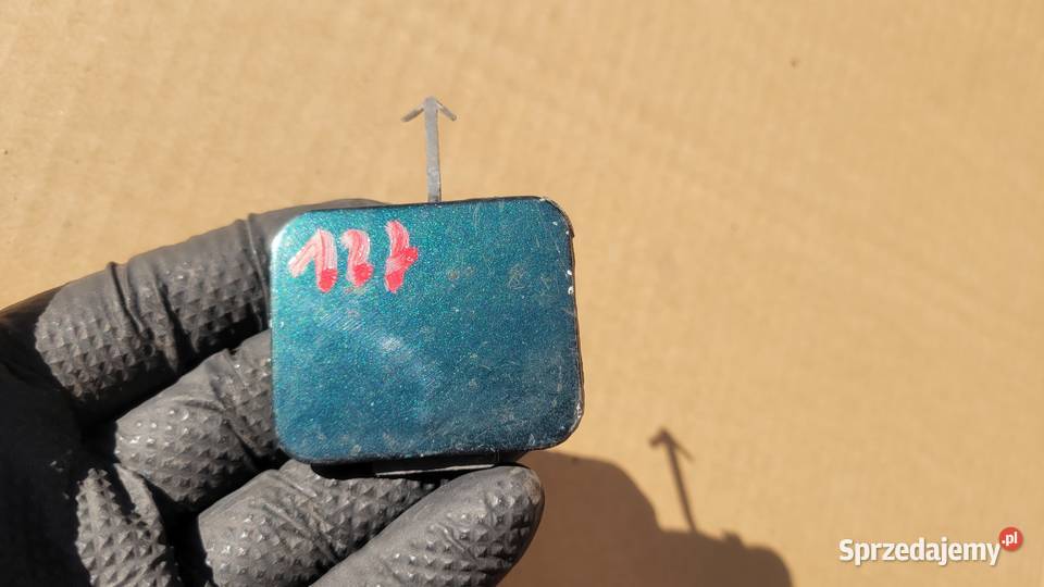 BMW E39 ZAŚLEPKA HAKA ZDERZAK PRZÓD 81593531 127 Ruda Śląska