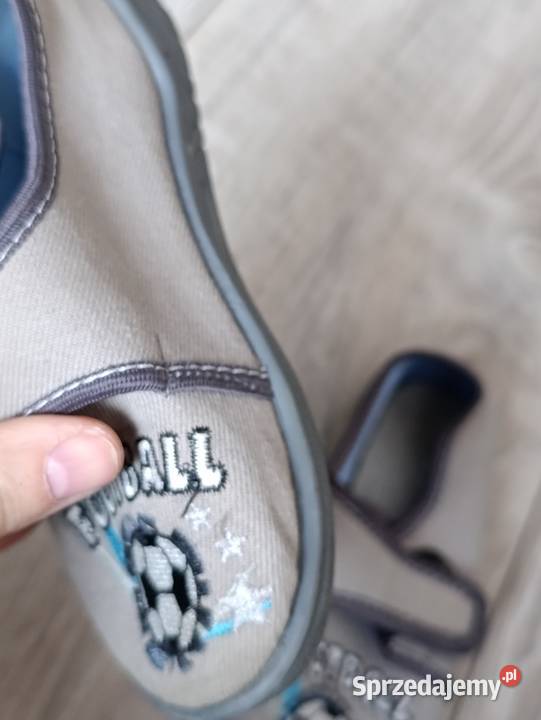 kapcie chłopięce buty rozmiar 25 długość wkładki Rozmiar 25 Poznań
