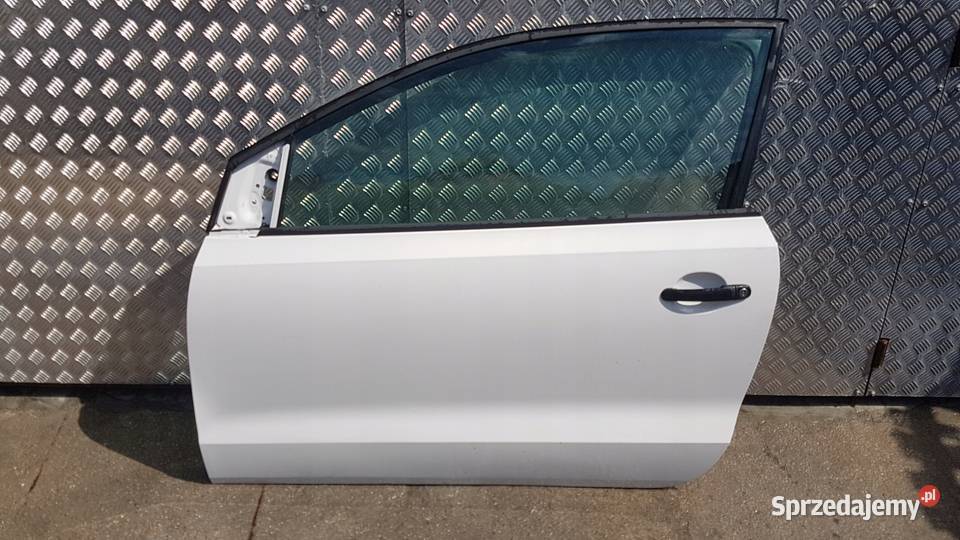 DRZWI LEWE VW POLO 6R 6C 3D 0917 LAK LB9A Międzychód