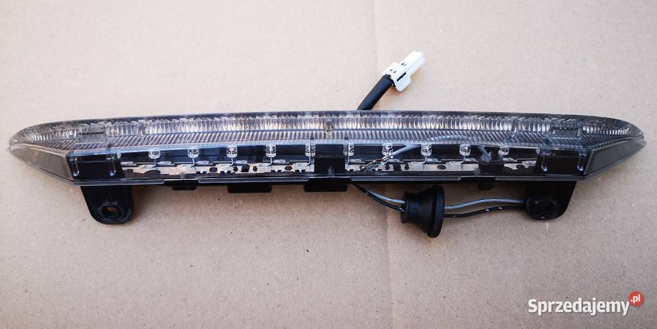 Górne światło stop Mitsubishi ASX 1019 trzecie Warszawa