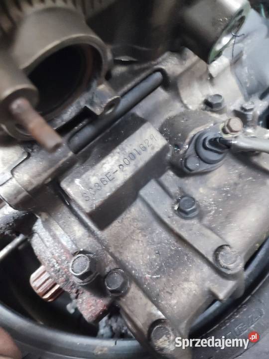 Silnik Honda vtr 1000 na części sc36 głowica Łuków