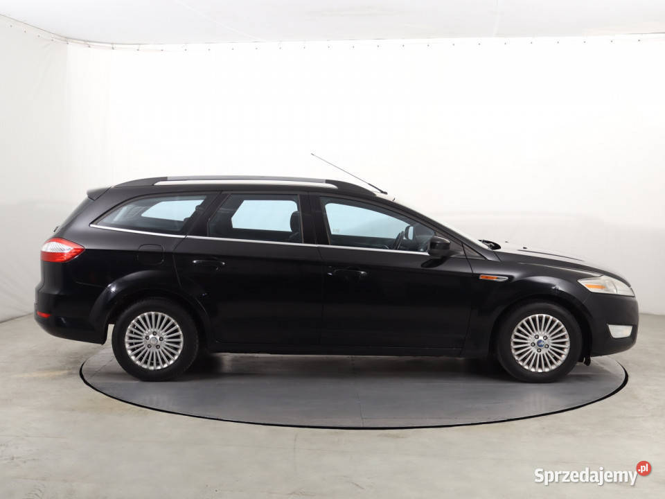Ford Mondeo 20 16V klimatyzacja