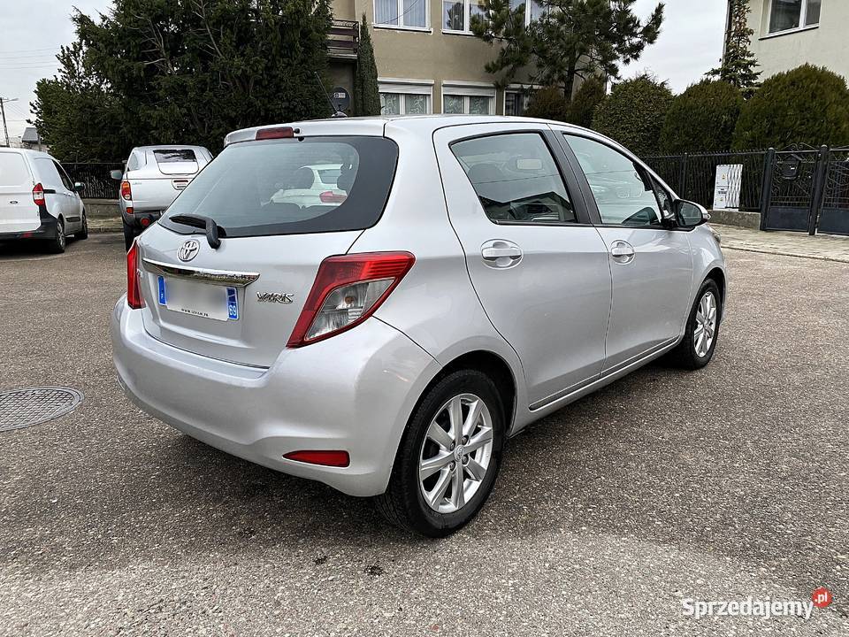 Yaris 2014 Navi Kamera Klima Bluetooth Zadbany klimatyzacja Turek