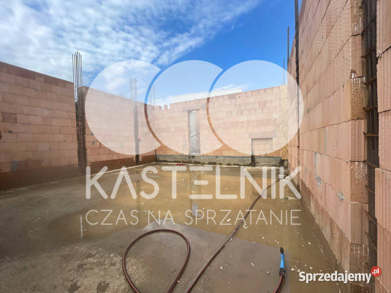 Sprzątanie zalaniach usuwanie szkód Oleśnica