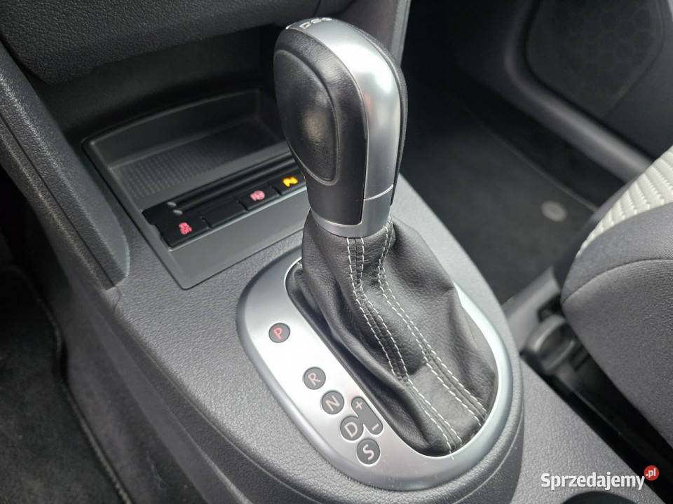 Volkswagen Touran CROSS 20TDI DSG niski przebieg Czarnków