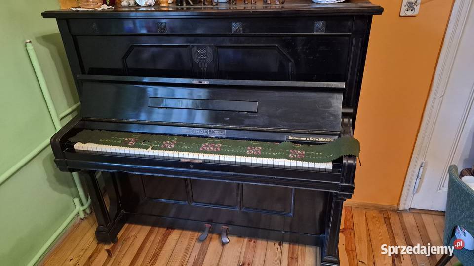 Stare pianiono IBACH sprawne z Niemiec