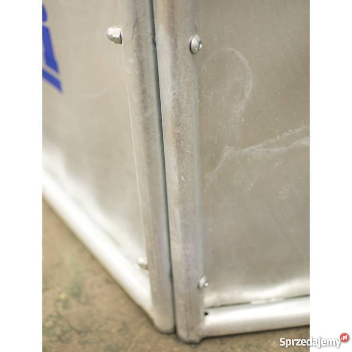 Paśnik bydła sześciokątny z zadaszeniem 12 sprzedam