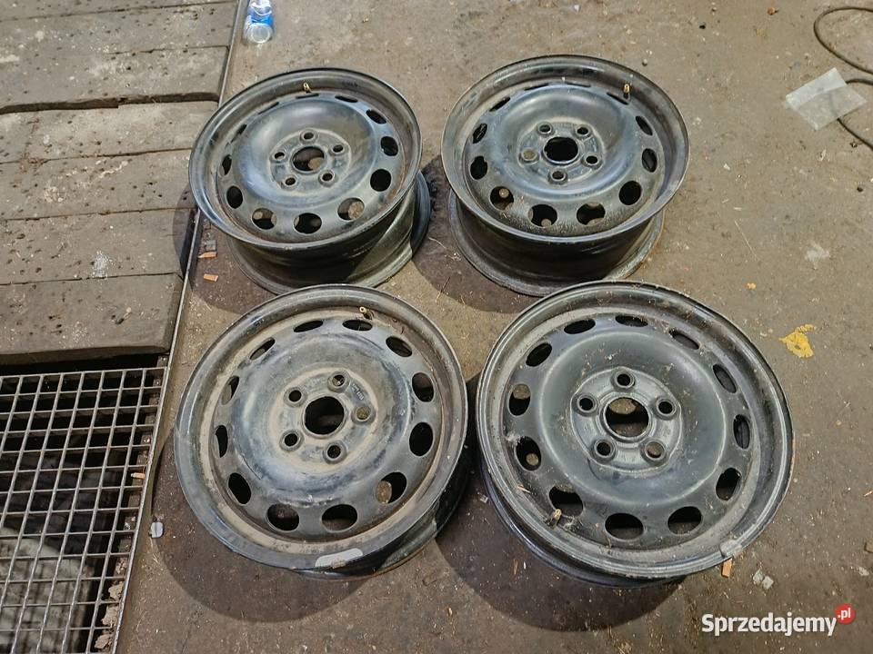 Komplet felg stalowych 15 ET55 5X112 Audi małopolskie