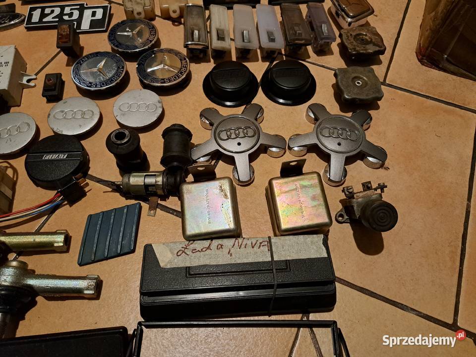 Gadżety z czasów PRL Leszno