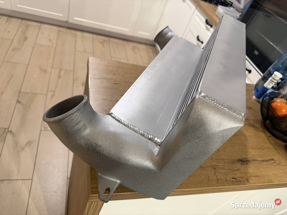 Intercooler do BMW E90E92E82 335D 335i 330D 320D osobowe Lublin