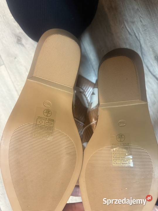 40 SEQWL Ekstrawaganckie kozaki kowbojki z Kozaki Kraków sprzedam