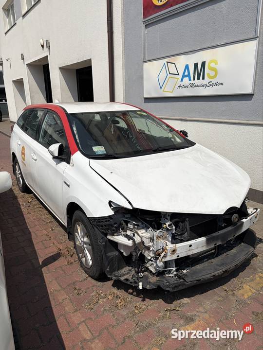 Toyota Auris hybryda i gaz automatyczna Warszawa