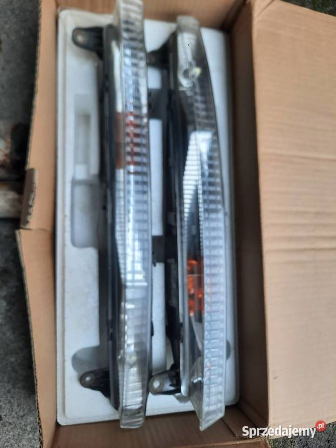 Kierunkowskazy Audi Q7 osobowe warmińsko-mazurskie Giżycko sprzedam