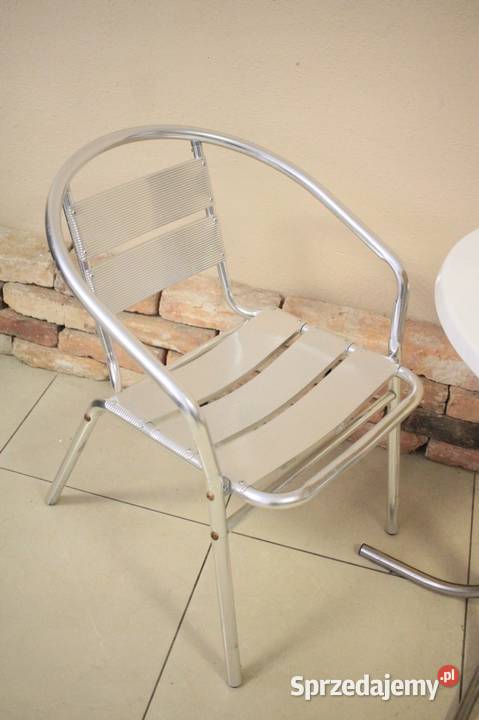 Stoliki do lokalu pubu restauracji 2 krzesła Góra