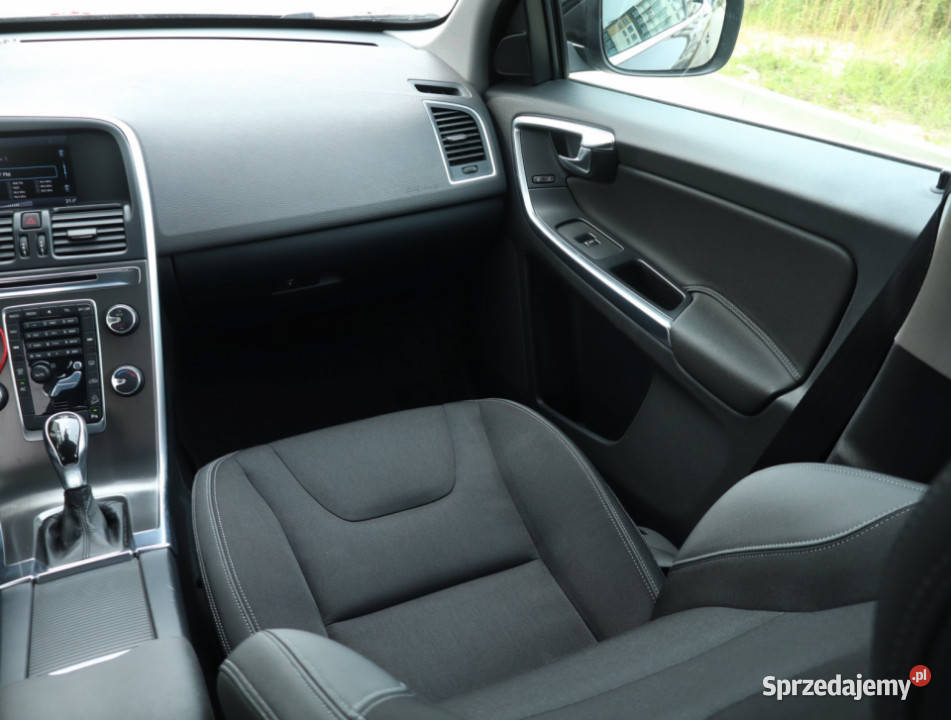 Volvo XC60 D4 nawigacja Łódź sprzedam
