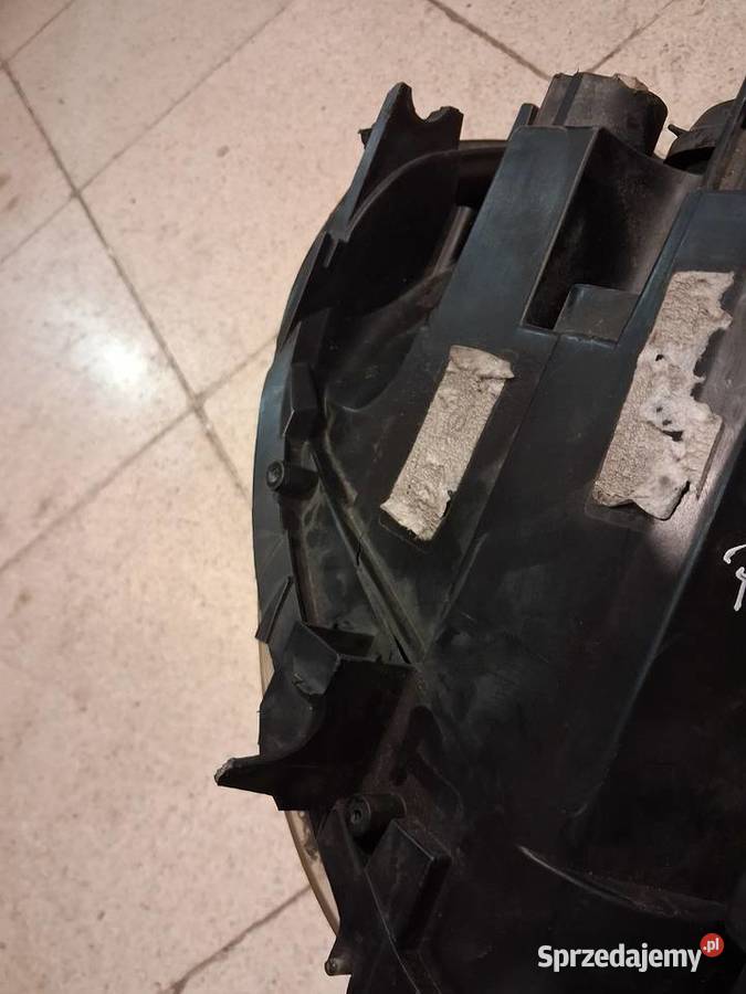 Alfa Romeo Mito lampa prawa przednia 0818 Stalowa Wola