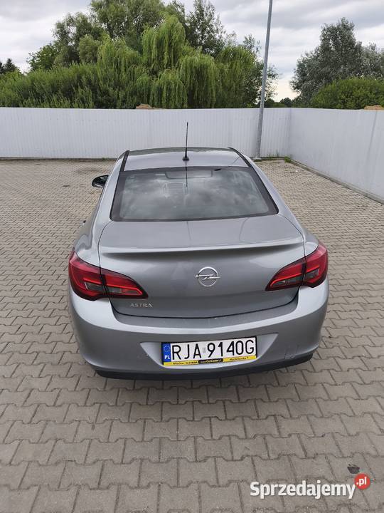 Opel Astra j benzyna Jarosław