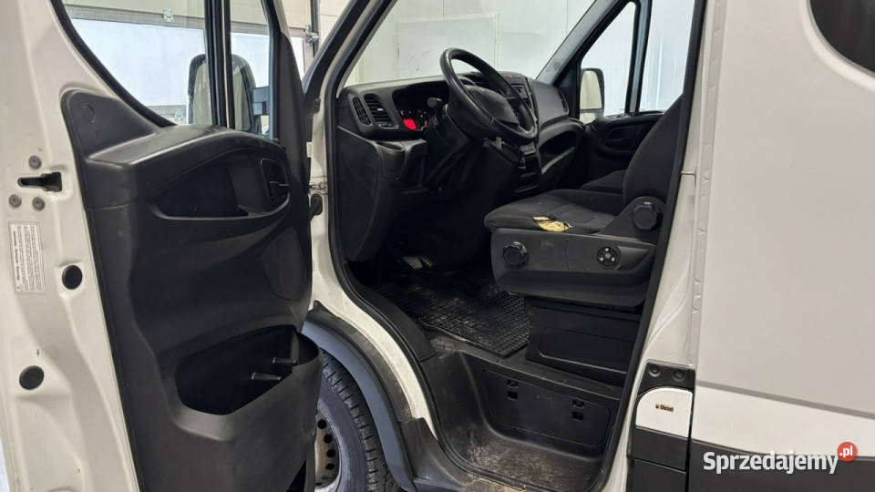 Iveco Daily 35S16 V 16V E6 35t 7osobowy Iveco Grójec