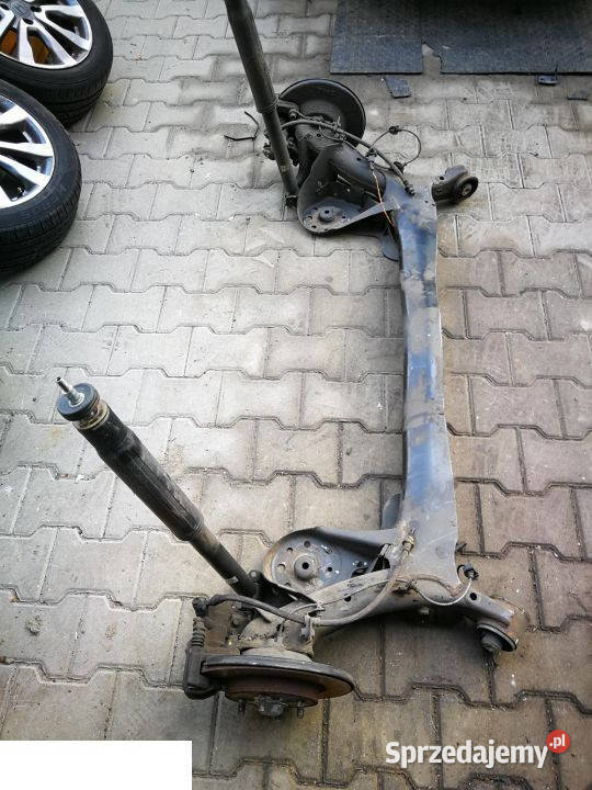 Honda insight 2012 2014 os tył belka zawieszenia osobowe Zawieszenie i układ kierowniczy Kozubszczyzna sprzedam