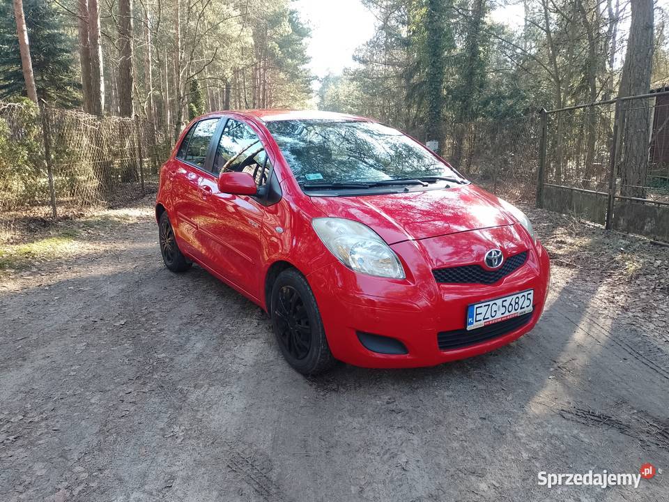 ładna Toyota Yaris II FL Kębliny sprzedam