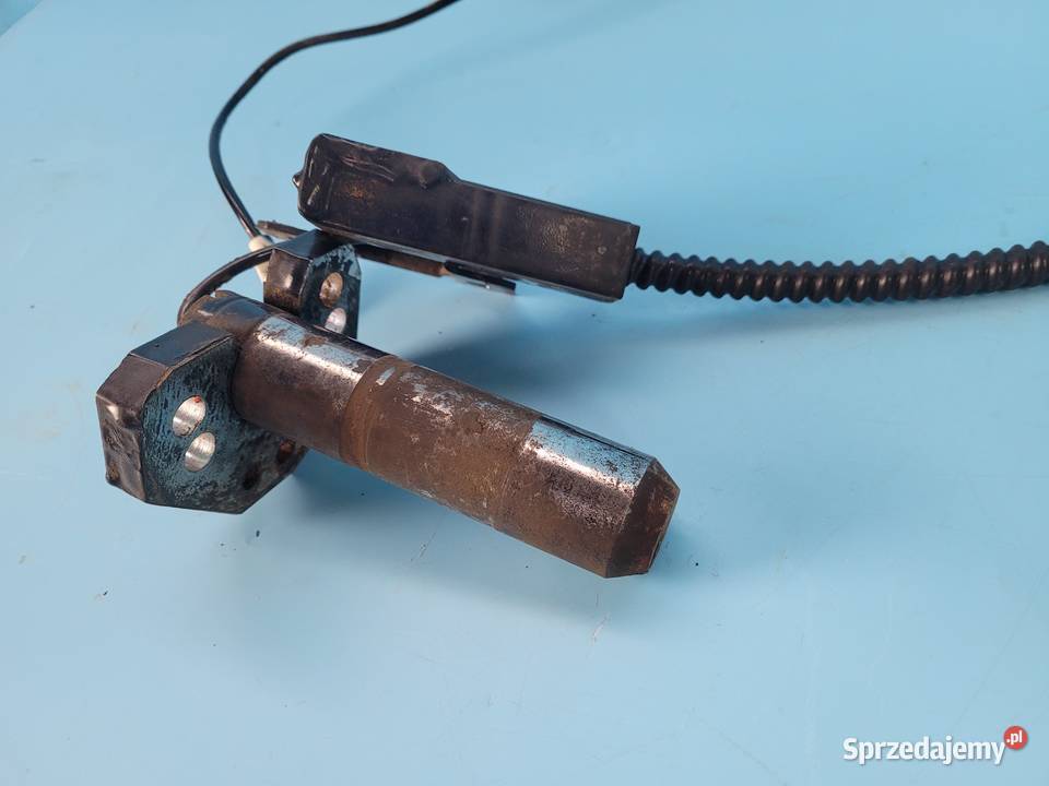 CASE IH PUMA 145 12r SWORZEŃ CZUJNIK SIŁY UCIĄGU