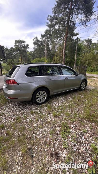 Golf kombi salon Polska światła do jazdy dziennej Warszawa