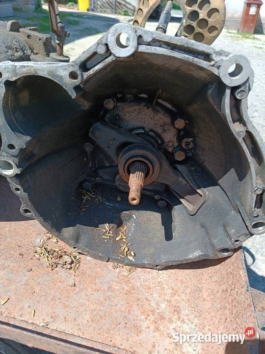 Wartburg Fiat drzwi skrzynia Stary Łom sprzedam