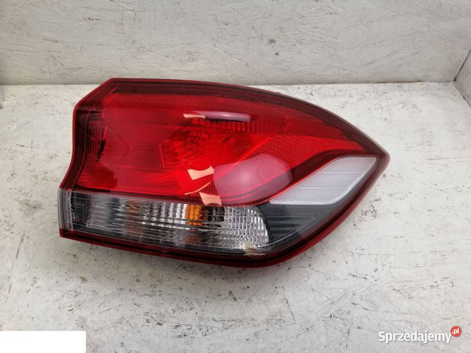Hyundai I30 2018 lampa prawy tył hb