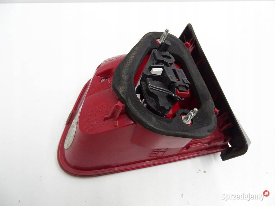 LAMPA LEWY TYŁ LEWA TYLNA W KLAPĘ 5N0945093H VW
