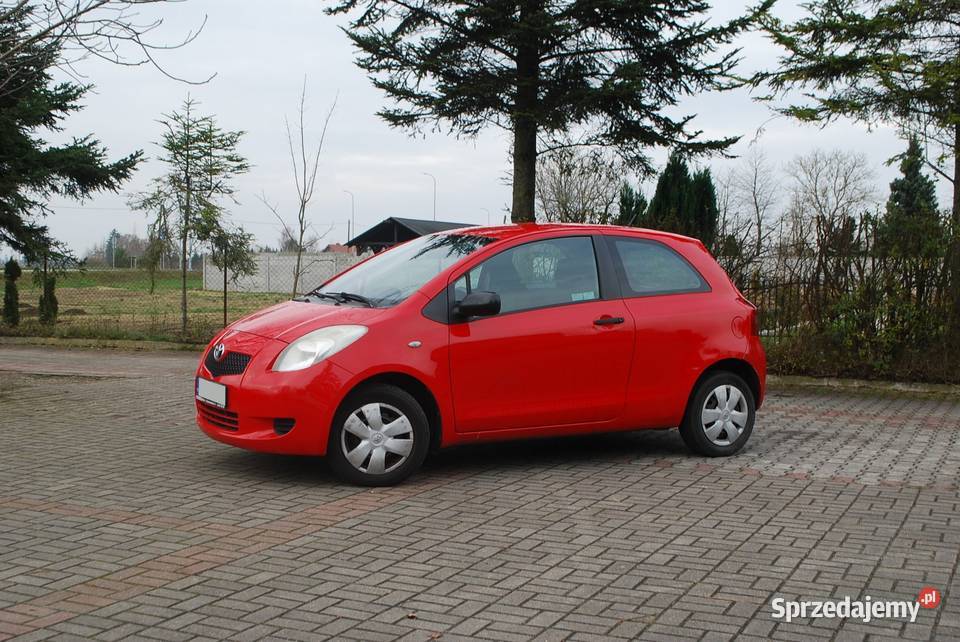 Toyota Yaris 10 benzyna Zarejestrowany w Polsce 196000km Włynkówko