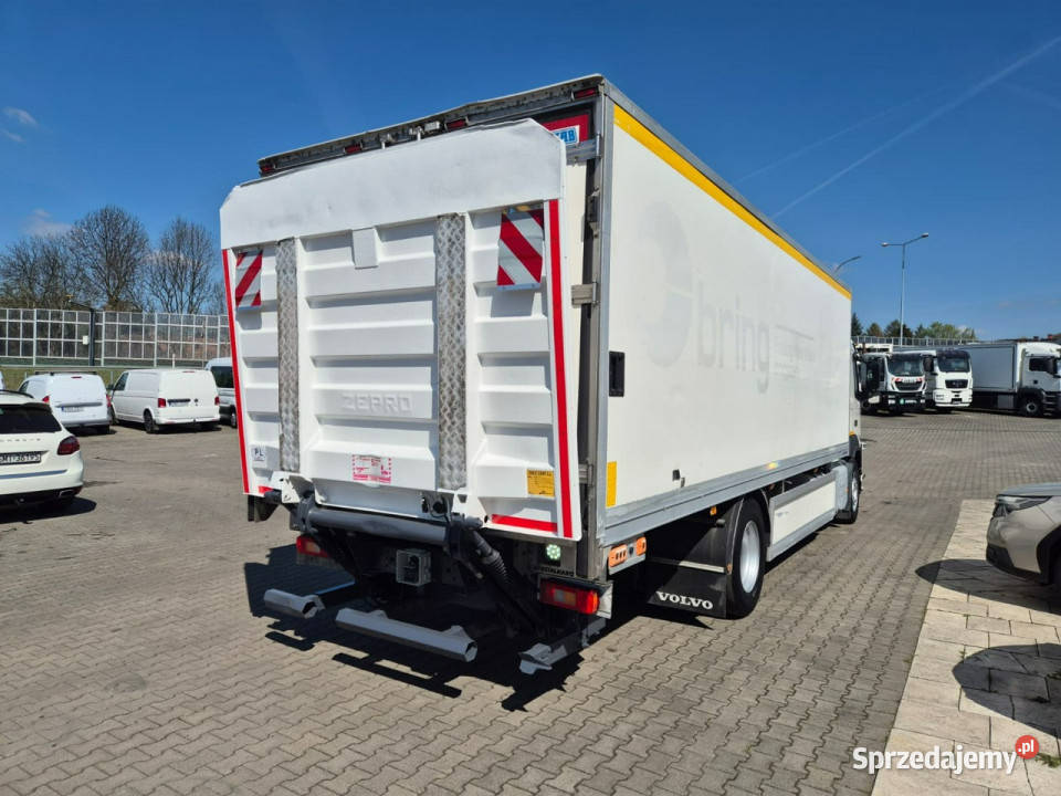 Volvo FM 340 CHŁODNIA ZEPRO CARRIER Volvo FM 340 Łaziska Górne