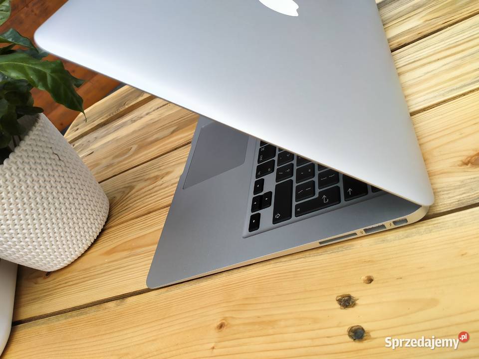 Laptop Macbook Air Early 2015 133 Intel Core i5