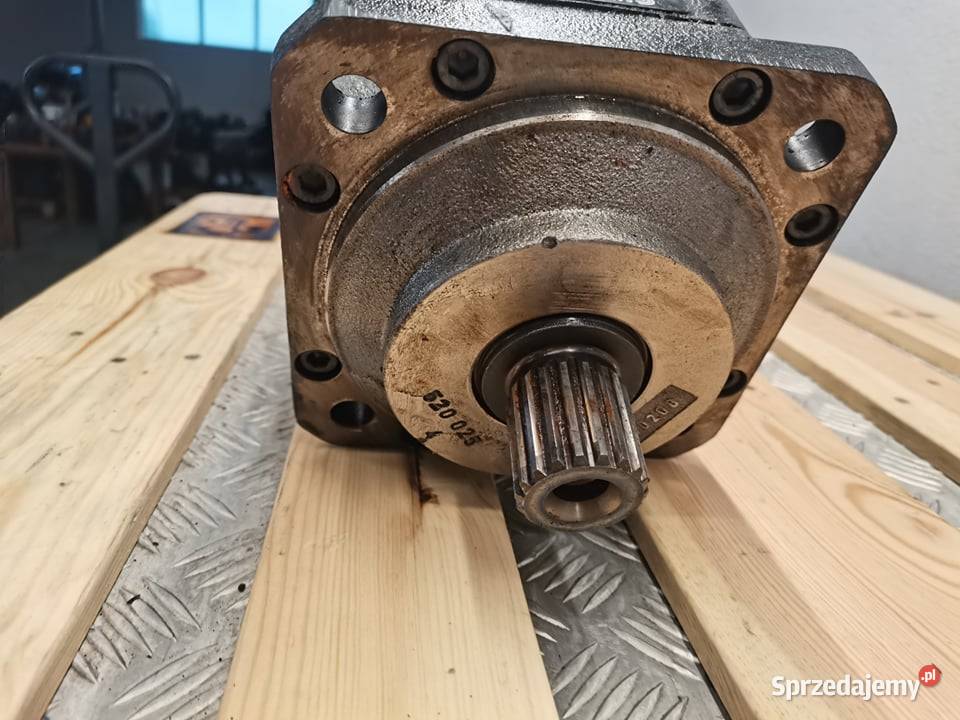Silnik jazdy Manitou MRT SauerDanfoss 51D110 wielkopolskie Wilkowo sprzedam