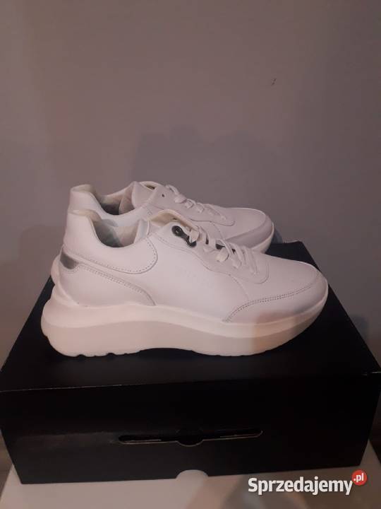 Białe damskie sneakersy Bullboxer 36 biały Kraków