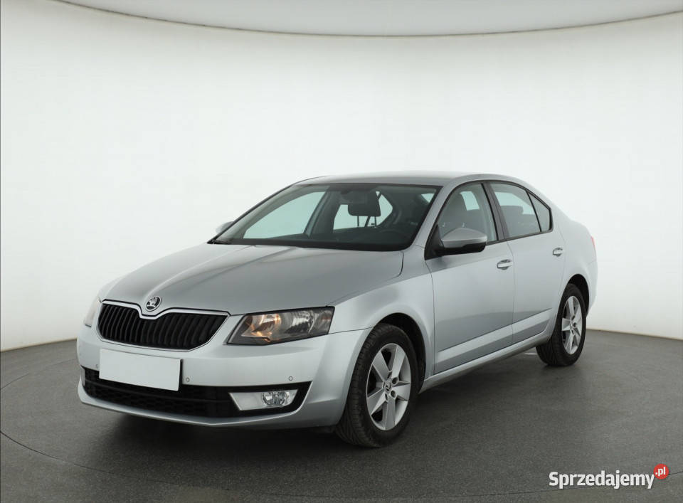 Skoda Octavia 16 TDI klimatyzacja