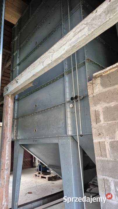 Suszarnia daszkowa 12 ton z piecem