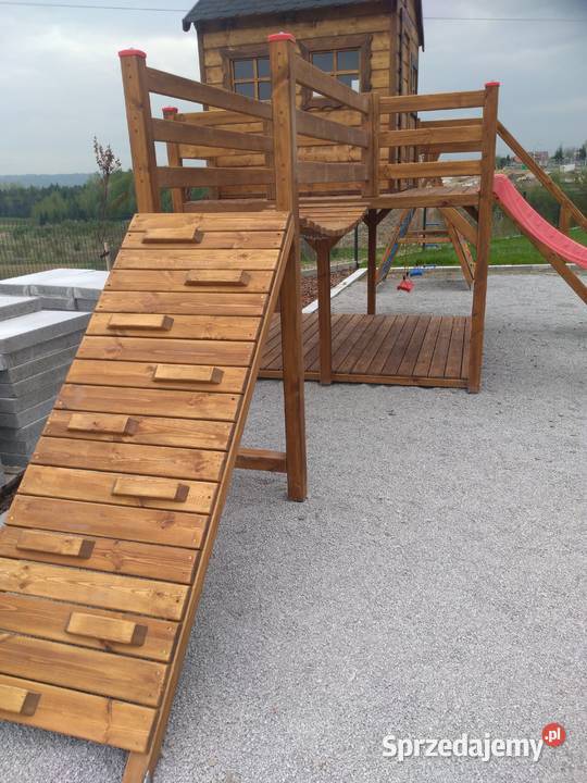 Plac zabaw domek dzieci lubuskie Kostrzyn nad Odrą