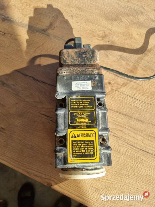 Radar siewnik rozsiewacz ciągnik model dickey