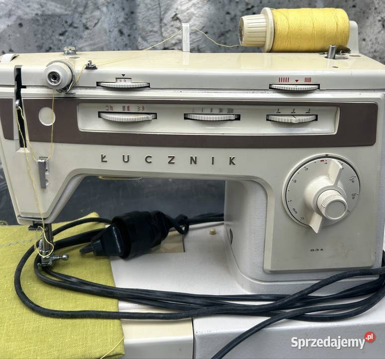 Maszyna do szycia Łucznik 834 mazowieckie Warszawa sprzedam