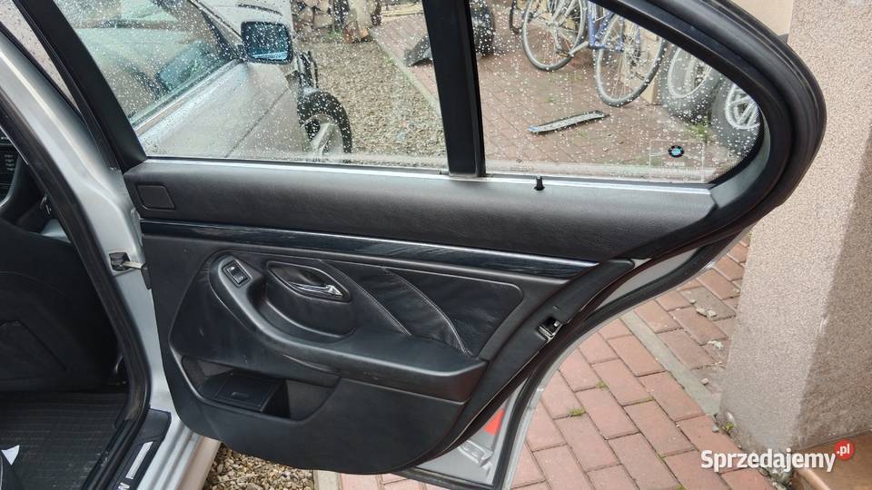 WNĘTRZE BMW E39 czarna skóra sportsitze Krosno